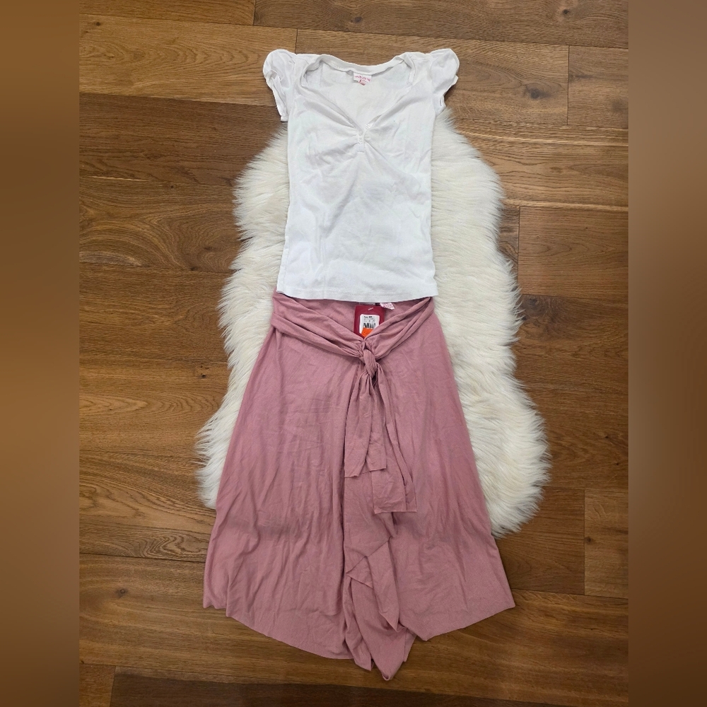 Vintage White Puff Sleeve Tee with Dusty Rose Wrap Skirt